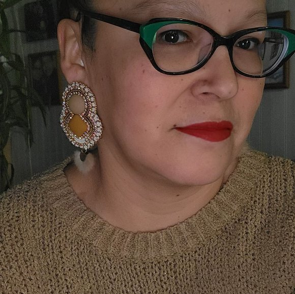 Meet your Posher, Feenixx - Picture 1 of 1